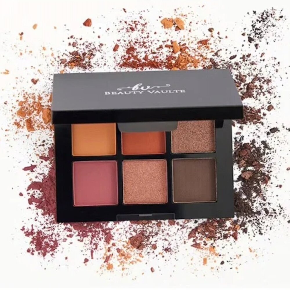 Neutral Eyeshadow Palette 💙 Beauty Vaulte Regal Palette Eyeshadow NIB 💙